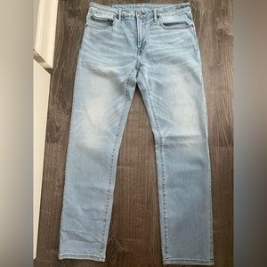 Men’s American Eagle Slim Straight Jeans